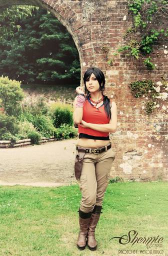 Uncharted 2: Among Thieves - Chloe Frazer Cosplay 